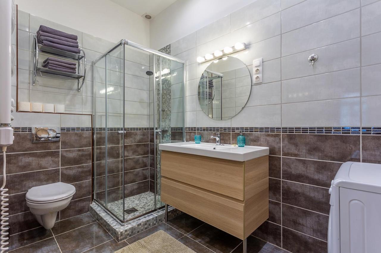 Goldcentral Apartment Dob Budapesta Exterior foto